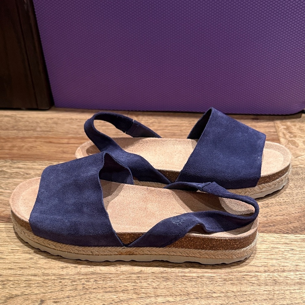 Elegant Navy Suede Women's Sandals